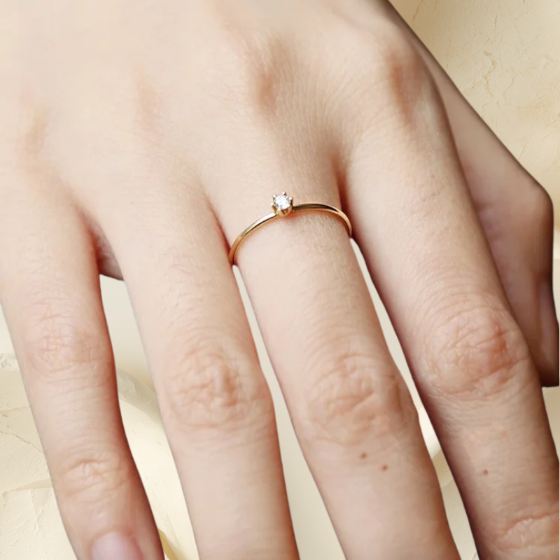 Baguette Lux – Pierścionek 18K Elegancki