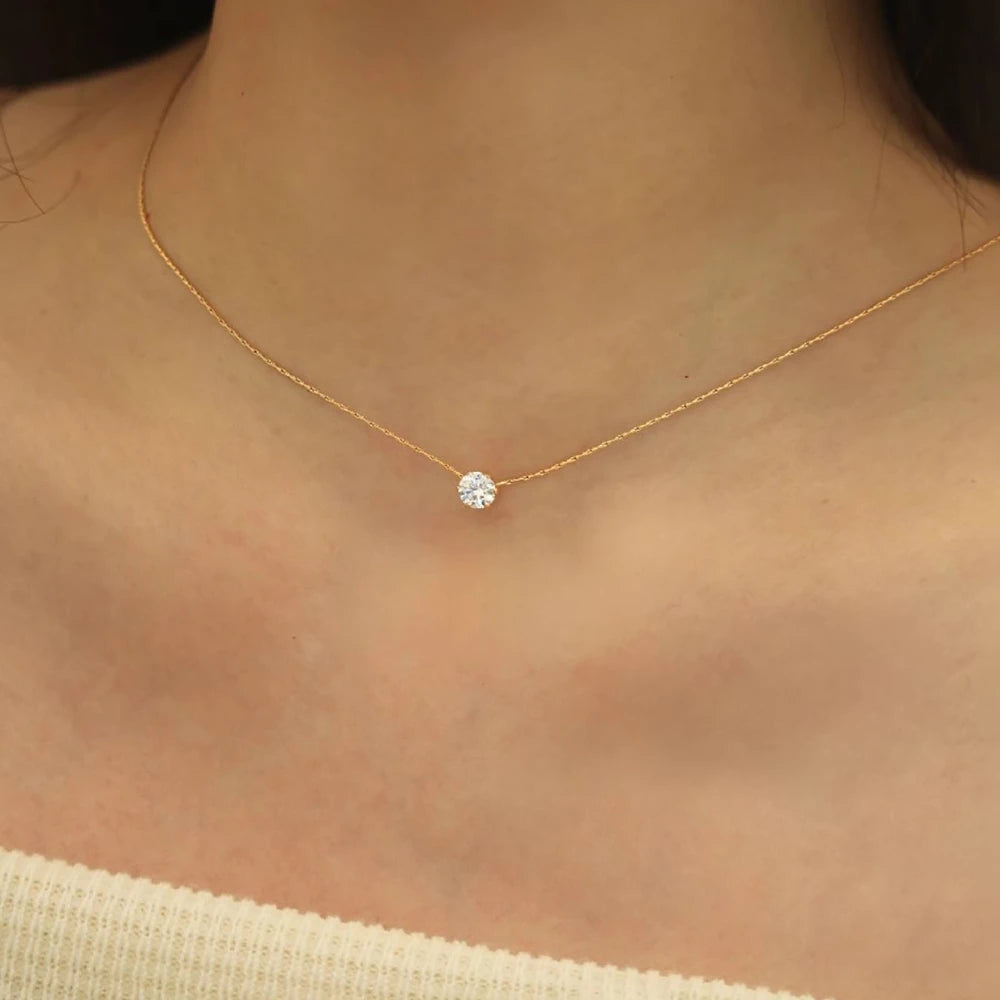 Minimalist Charm – Naszyjnik Delikatny z Cyrkonią