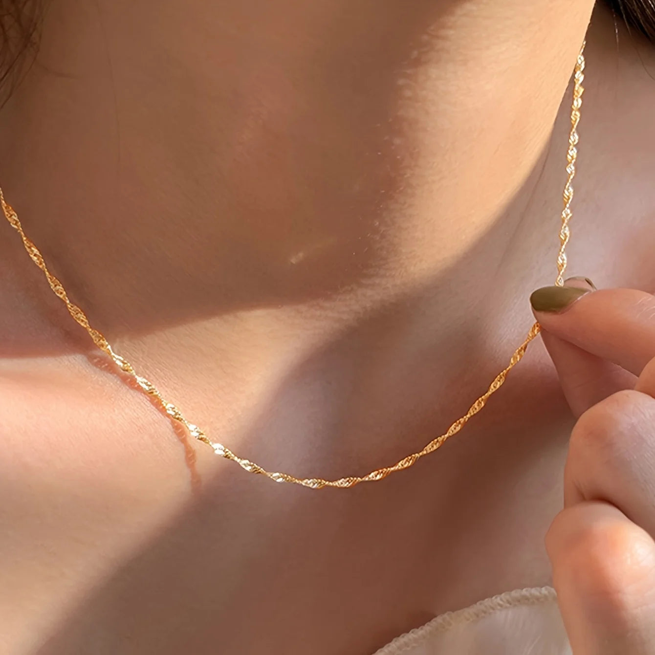 Delicate Chain – Naszyjnik Złocony Cienki